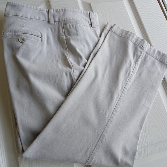 Lee Just Below the Waist Khaki White Slacks size 16S short slimming trousers - Picture 14 of 16
